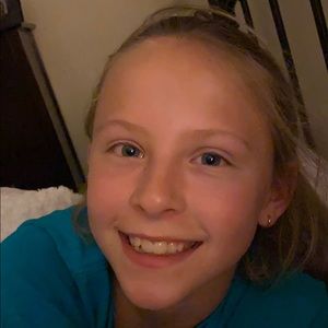 Meet your Posher, Lexie